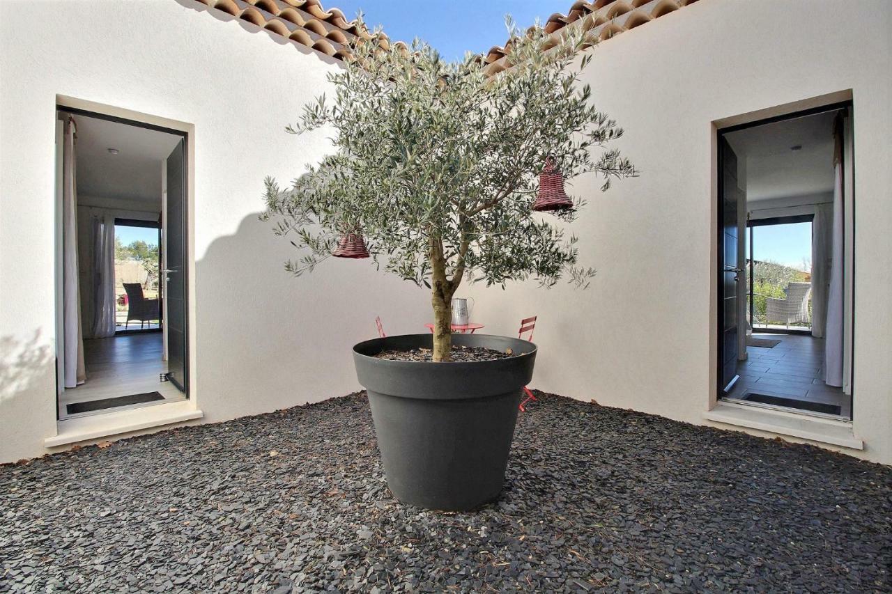 La Villa Aux Oliviers Flayosc Экстерьер фото